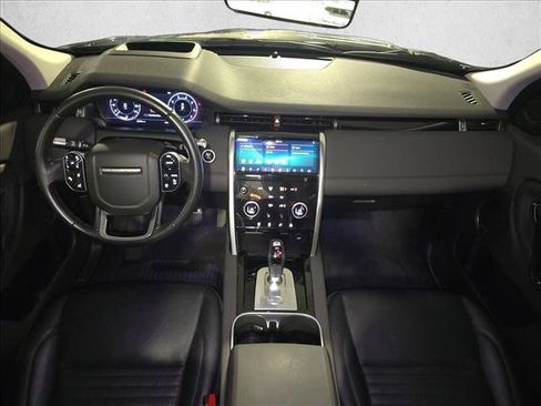 Used 2020 Land Rover Discovery Sport SE AWD/4WD image 9