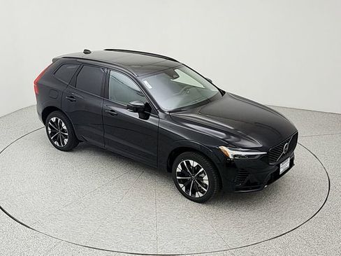 New 2026 Volvo XC60 T8 Plus w/ Climate Package AWD/4WD image 15