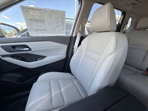 New 2026 Nissan Rogue SV AWD/4WD image 31