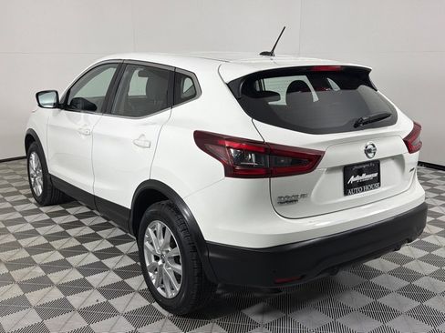 Used 2021 Nissan Rogue Sport S image 7
