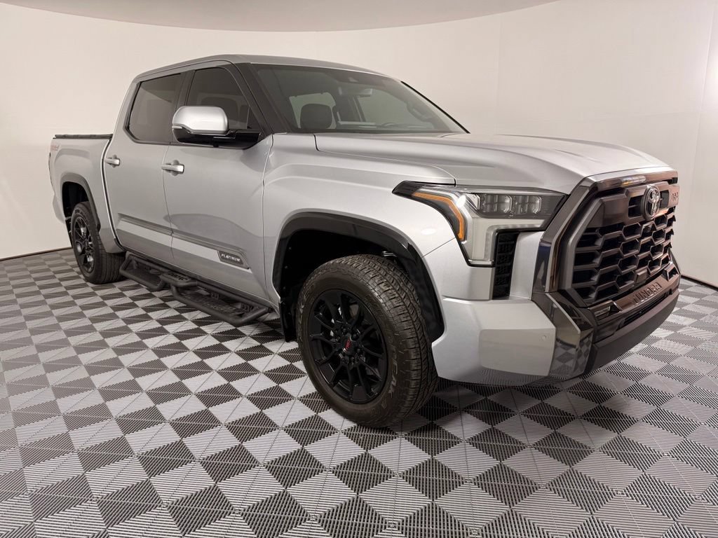 Used 2025 Toyota Tundra Platinum w/ TRD Off-Road Package AWD/4WD image 5