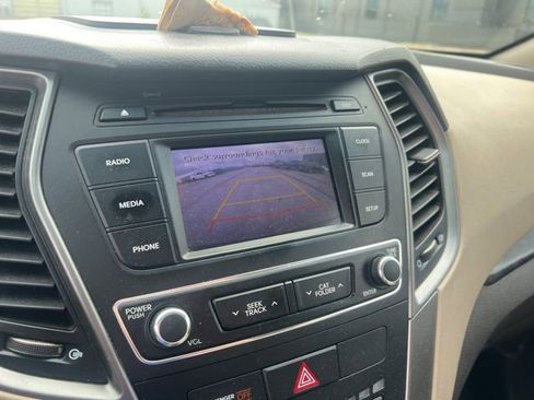 Used 2017 Hyundai Santa Fe Sport image 7