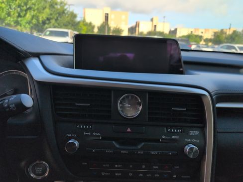Used 2019 Lexus RX 350 FWD w/ Luxury Package image 10
