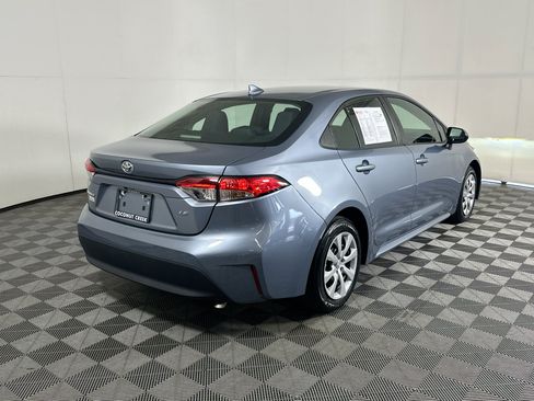 Used 2024 Toyota Corolla LE FWD image 3