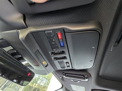 New 2026 Subaru Outback Limited image 35