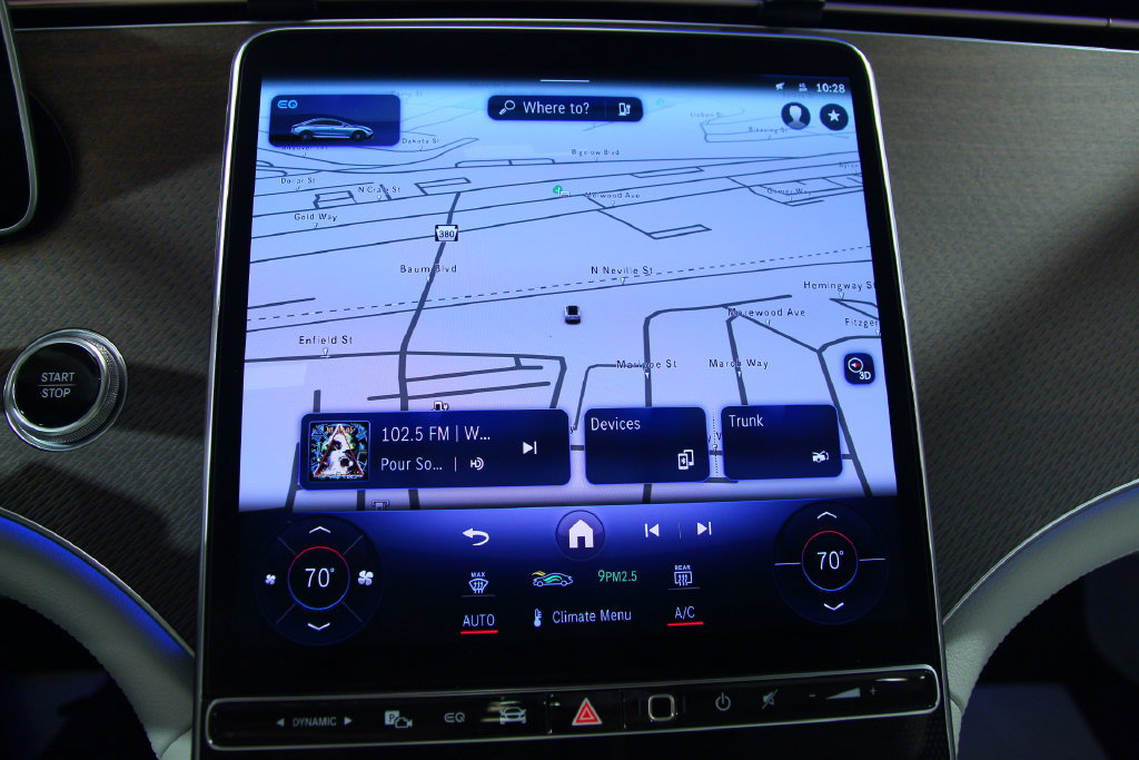 Certified 2023 Mercedes-Benz EQE 350+ 4MATIC Sedan image 15