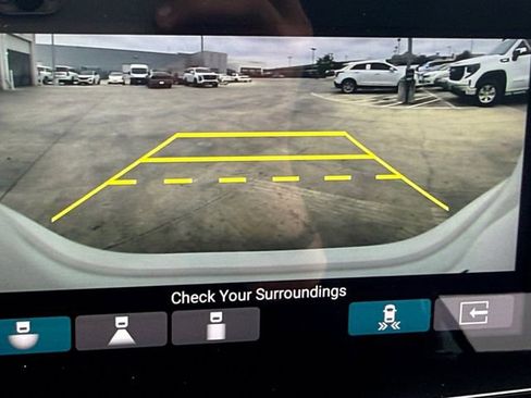 Used 2022 Honda Pilot Touring image 9