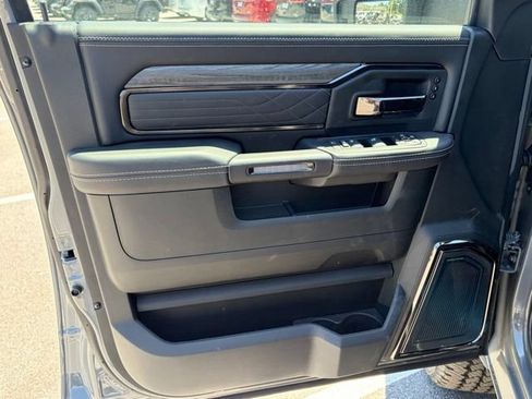 New 2026 RAM 2500 Limited AWD/4WD image 11