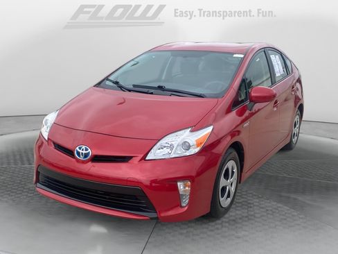 Used 2015 Toyota Prius Two FWD image 4