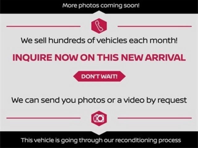 Used 2021 GMC Sierra 1500 AT4 w/ AT4 Value Package AWD/4WD image 16