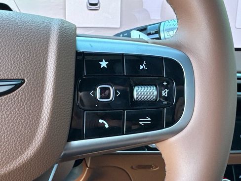 New 2026 Genesis GV70 2.5T Advanced AWD/4WD image 26
