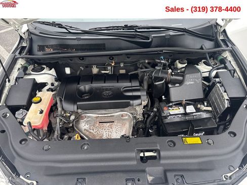 Used 2012 Toyota RAV4 Limited w/ Premium Plus Value Pkg AWD/4WD image 18
