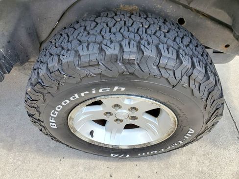Used 2004 Jeep Wrangler 4WD image 14