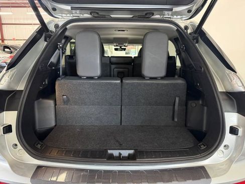 Used 2025 Mitsubishi Outlander SE FWD image 10