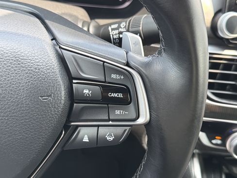 Used 2022 Honda Accord Sport image 22