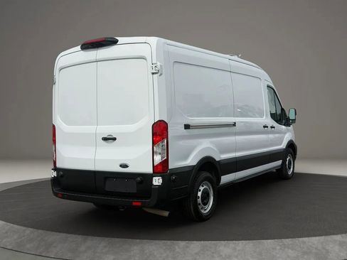 Used 2020 Ford Transit 250 Medium Roof RWD image 7