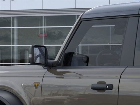 New 2025 Ford Bronco Badlands image 22