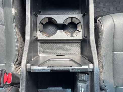 Used 2015 Honda Pilot Touring image 18