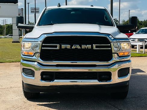 Used 2021 RAM 2500 Tradesman RWD image 2