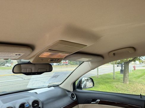 Used 2008 Saturn Vue XR w/ Premium Trim Package image 13