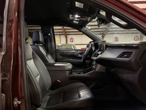 Used 2023 Chevrolet Tahoe RST AWD/4WD image 12
