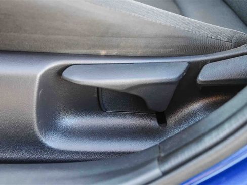 Used 2024 Toyota Prius Prime SE image 20