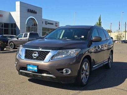Used 2016 Nissan Pathfinder Platinum