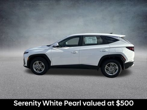 Used 2026 Hyundai Tucson SE AWD/4WD image 2