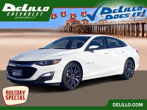 Used 2022 Chevrolet Malibu RS image 1