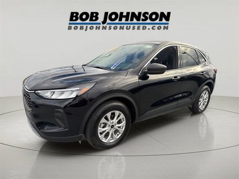 Used 2023 Ford Escape Active image 3