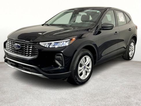 Used 2023 Ford Escape AWD image 15