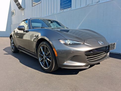 Used 2019 MAZDA MX-5 Miata RF Grand Touring w/ GT-S Package RWD image 7