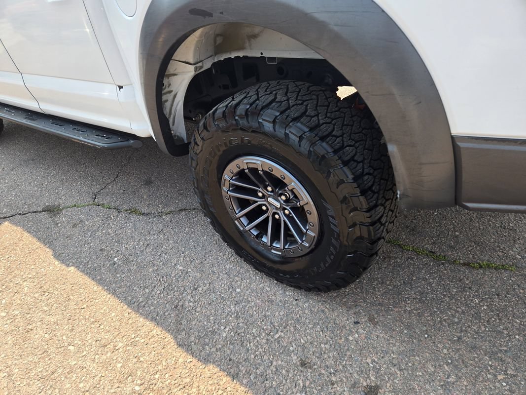 Used 2020 Ford F150 Raptor w/ Equipment Group 802A Luxury AWD/4WD image 7