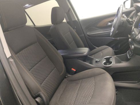 Used 2021 GMC Terrain SLE image 21