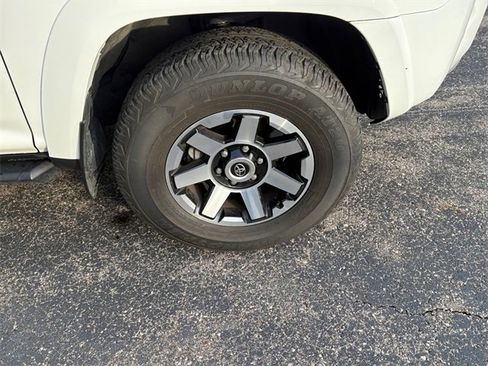 Used 2024 Toyota 4Runner TRD Off-Road Premium w/ Off Road Premium Plus Package image 19