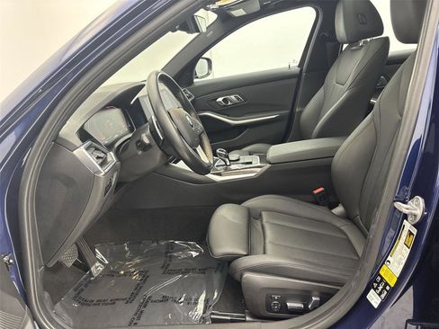 Used 2020 BMW 330i xDrive Sedan w/ Convenience Package image 25