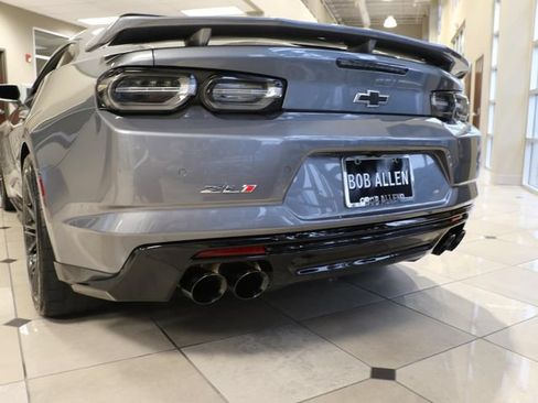 Used 2021 Chevrolet Camaro ZL1 RWD image 15