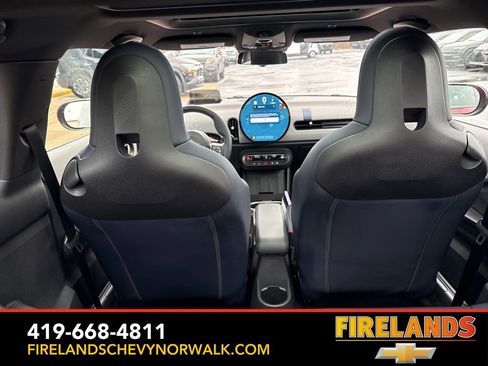 Used 2025 MINI Cooper S image 32