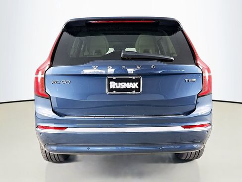 New 2026 Volvo XC90 T8 Ultra w/ Protection Package Premier AWD/4WD image 6