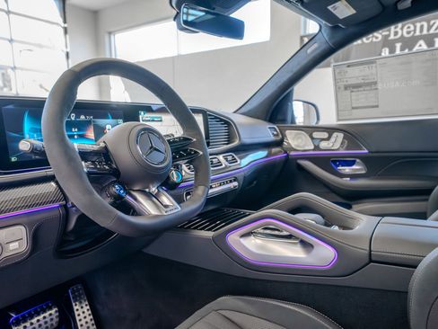 New 2026 Mercedes-Benz GLE 63 AMG S image 7