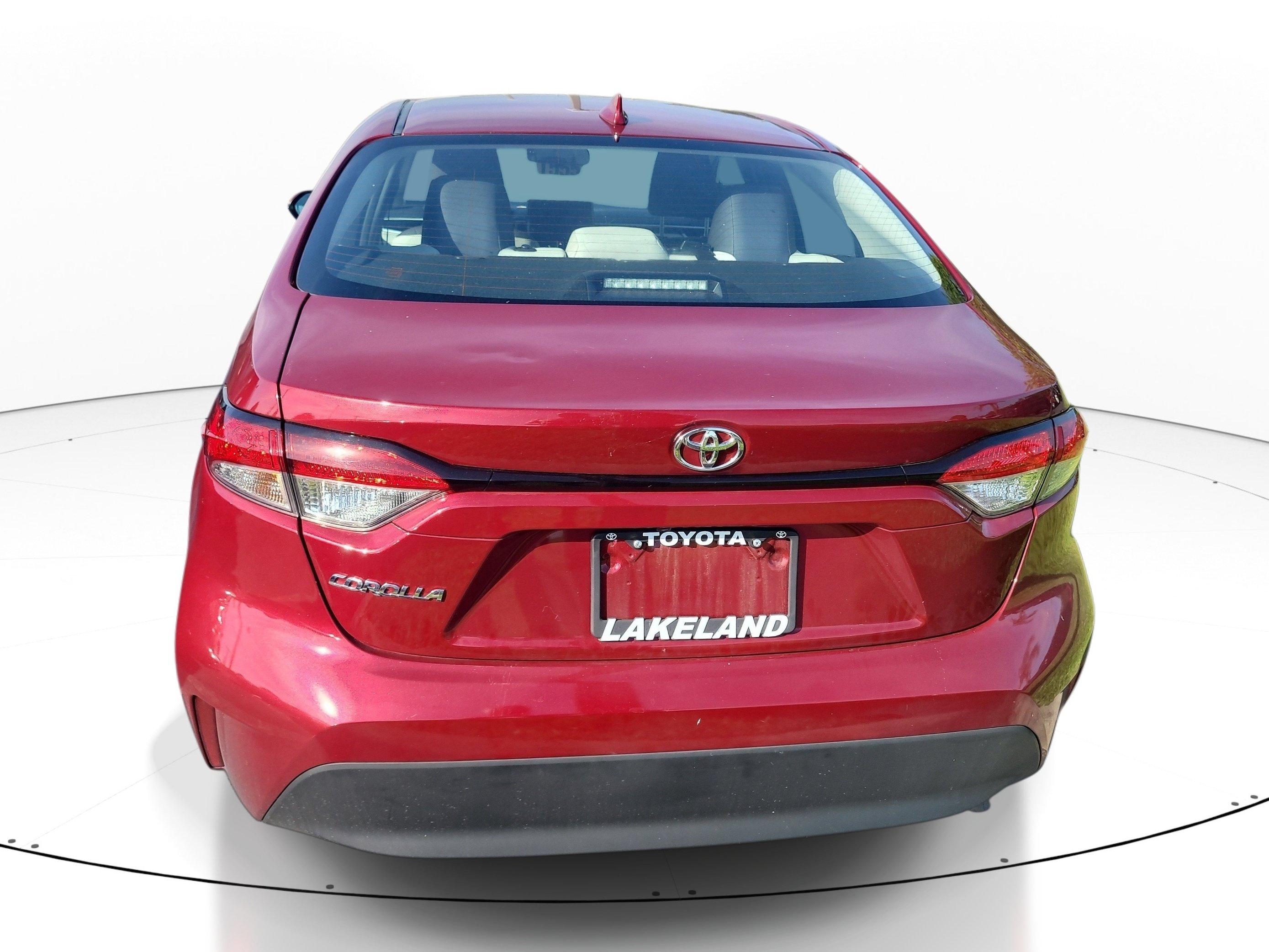 Used 2025 Toyota Corolla LE FWD image 6