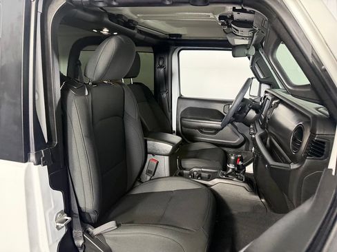 Used 2023 Jeep Wrangler Sport AWD/4WD image 25
