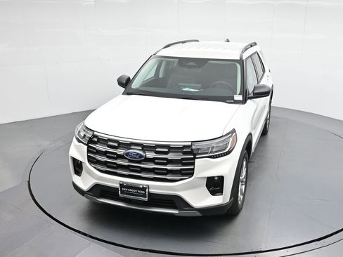 New 2025 Ford Explorer Active w/ Active Comfort Package image 35