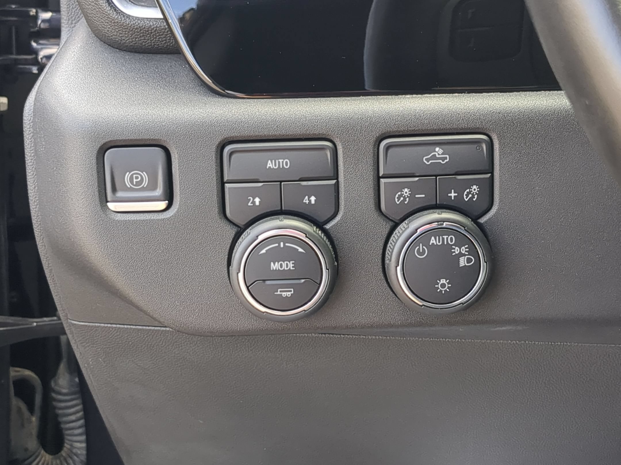 Certified 2023 Chevrolet Silverado 1500 LT AWD/4WD image 17