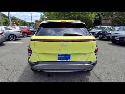 Certified 2024 Hyundai Kona Limited AWD/4WD image 7