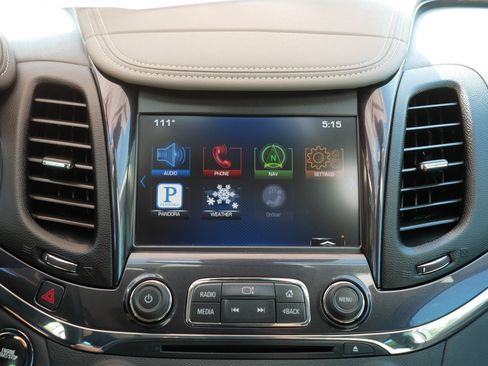 Used 2014 Chevrolet Impala LTZ FWD image 22