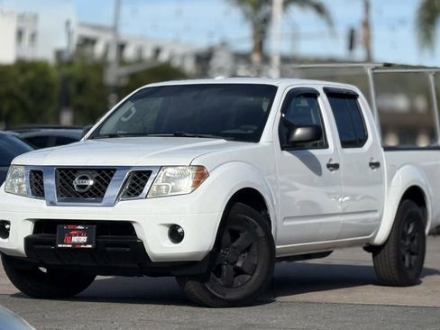 Used 2012 Nissan Frontier SV w/ SV Premium Utility Pkg image 1