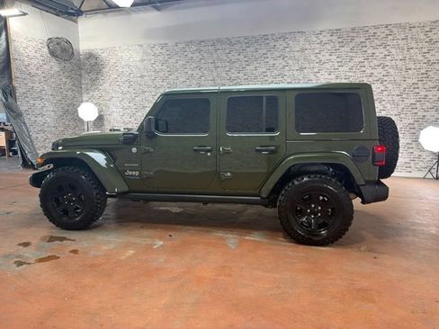 Used 2021 Jeep Wrangler Unlimited Sahara w/ Cold Weather Group AWD/4WD image 4