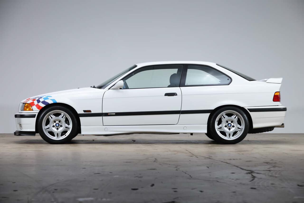 Used 1995 BMW M3 Coupe RWD image 9