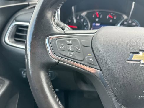 Used 2020 Chevrolet Equinox LT image 28